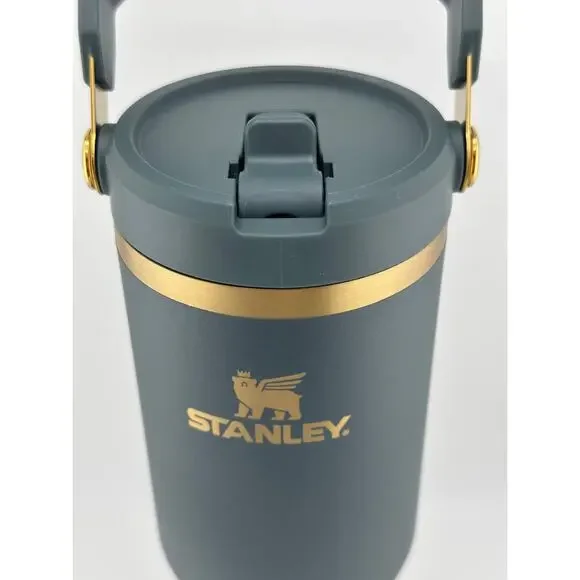 Stanley The Cheers & Cheer IceFlow Flip Straw Tumbler30 OZ; WREATH